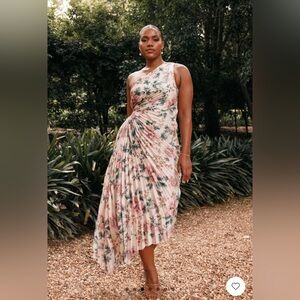 Beautiful asymmetrical gown for wedding guest!